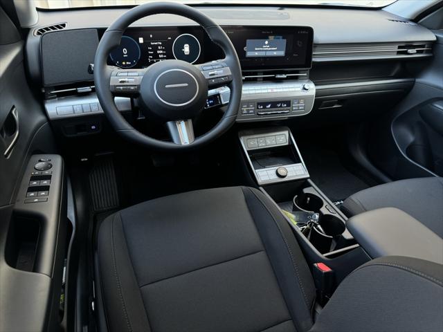 2024 Hyundai Kona SEL photo 2