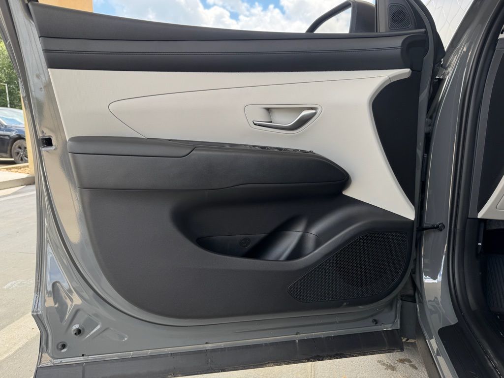 2025 Hyundai Tucson SEL - Photo 19