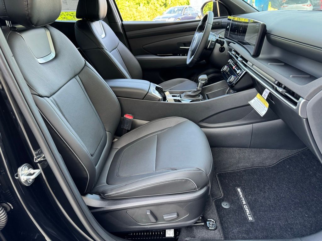 2025 Hyundai Santa Cruz Limited - Photo 18