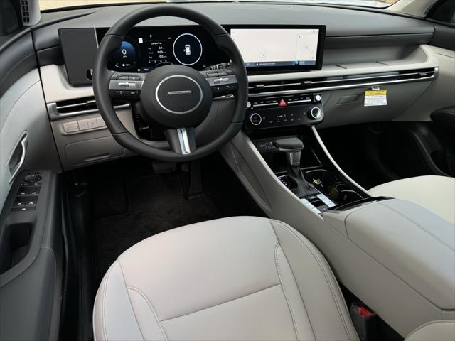 2025 Hyundai Tucson SEL Convenience photo 2