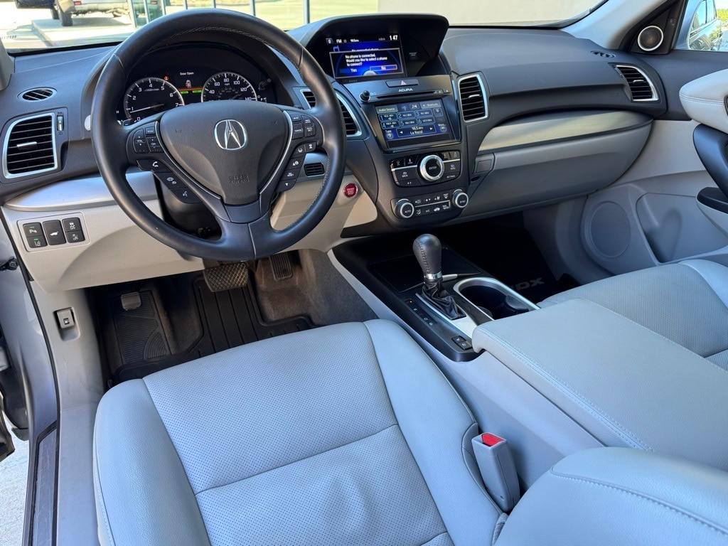 Used 2017 Acura RDX V6 with Advance Package SUV