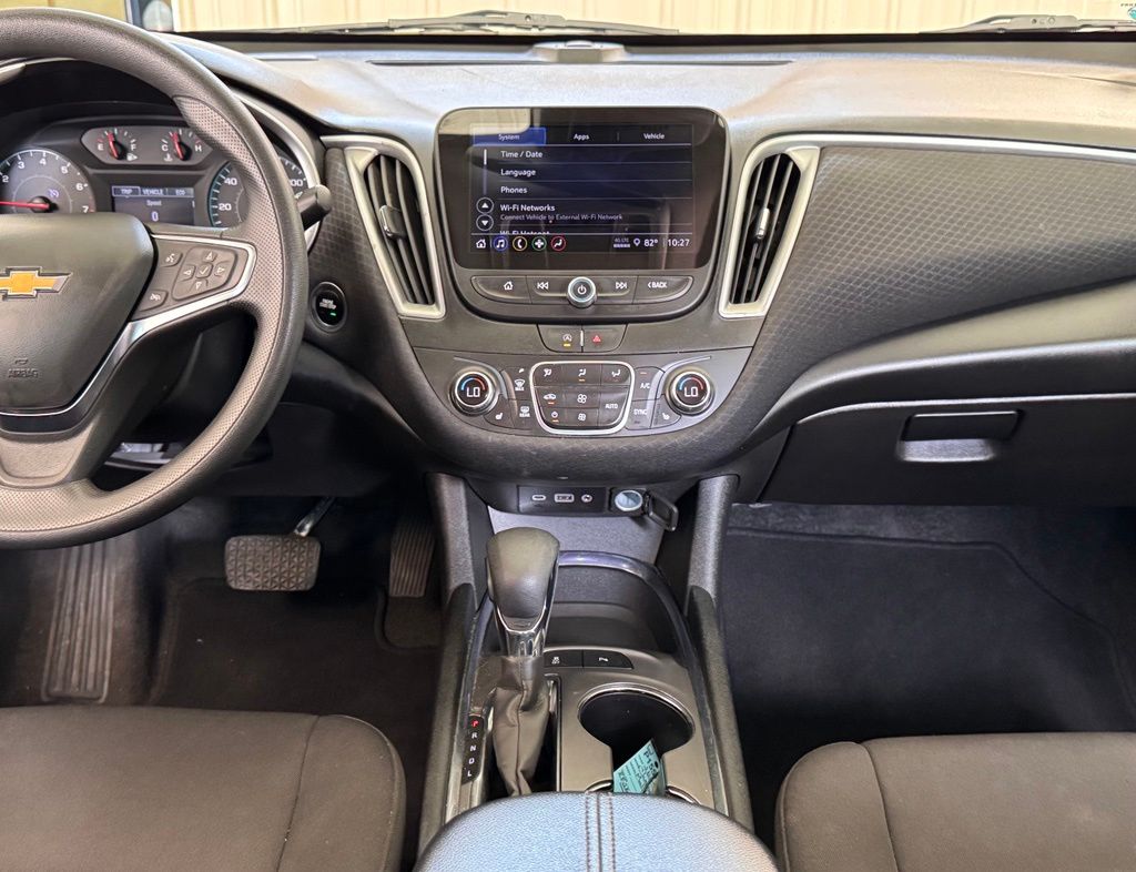 2024 Chevrolet Malibu 1LT - Photo 3