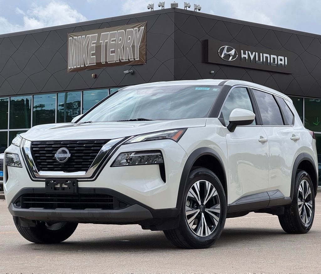 Used 2023 Nissan Rogue SV SUV