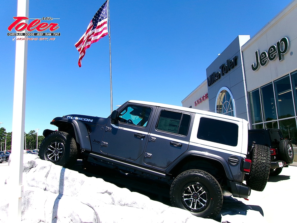 New 2026 Jeep Wrangler 4-DOOR RUBICON Sport Utility
