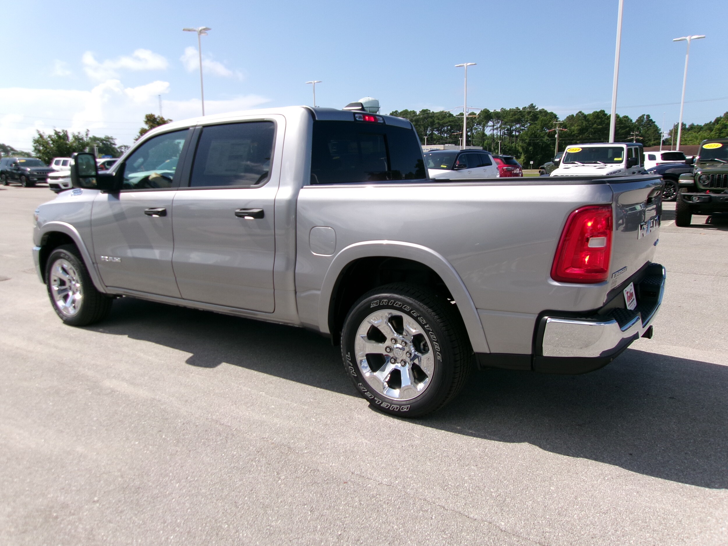 2025 Ram 1500 Big Horn photo 3