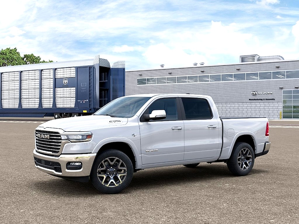 New 2026 Ram 1500 LARAMIE CREW CAB 4X4 5'7 BOX Pickup