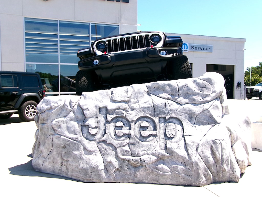 New 2026 Jeep Wrangler 4-DOOR RUBICON Sport Utility