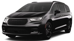 2023 Chrysler Pacifica TOURING L Passenger Van