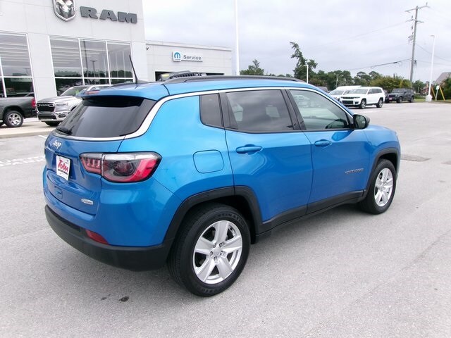 2022 Jeep Compass North Edition Latitude photo 2