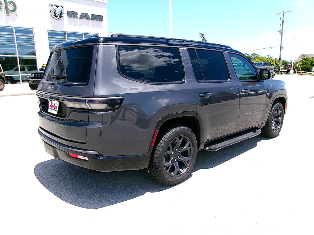New 2026 Jeep Grand Wagoneer UPLAND 4X4 Sport Utility
