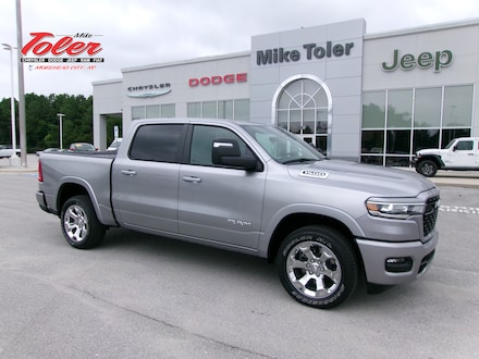 2026 Ram 1500 BIG HORN CREW CAB 4X4 5'7 BOX Pickup