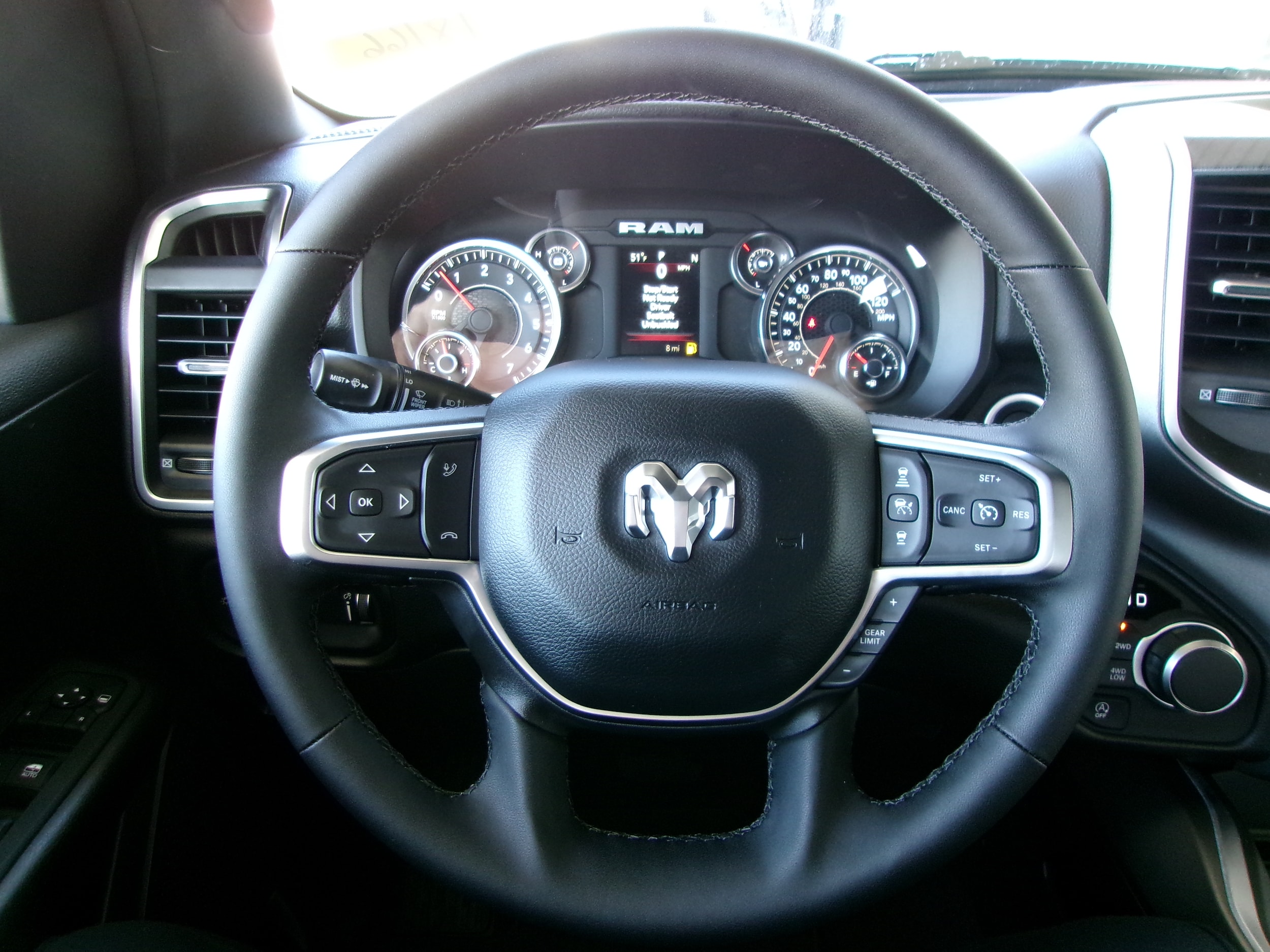 2025 RAM 1500 Big Horn/Lone Star - Photo 9