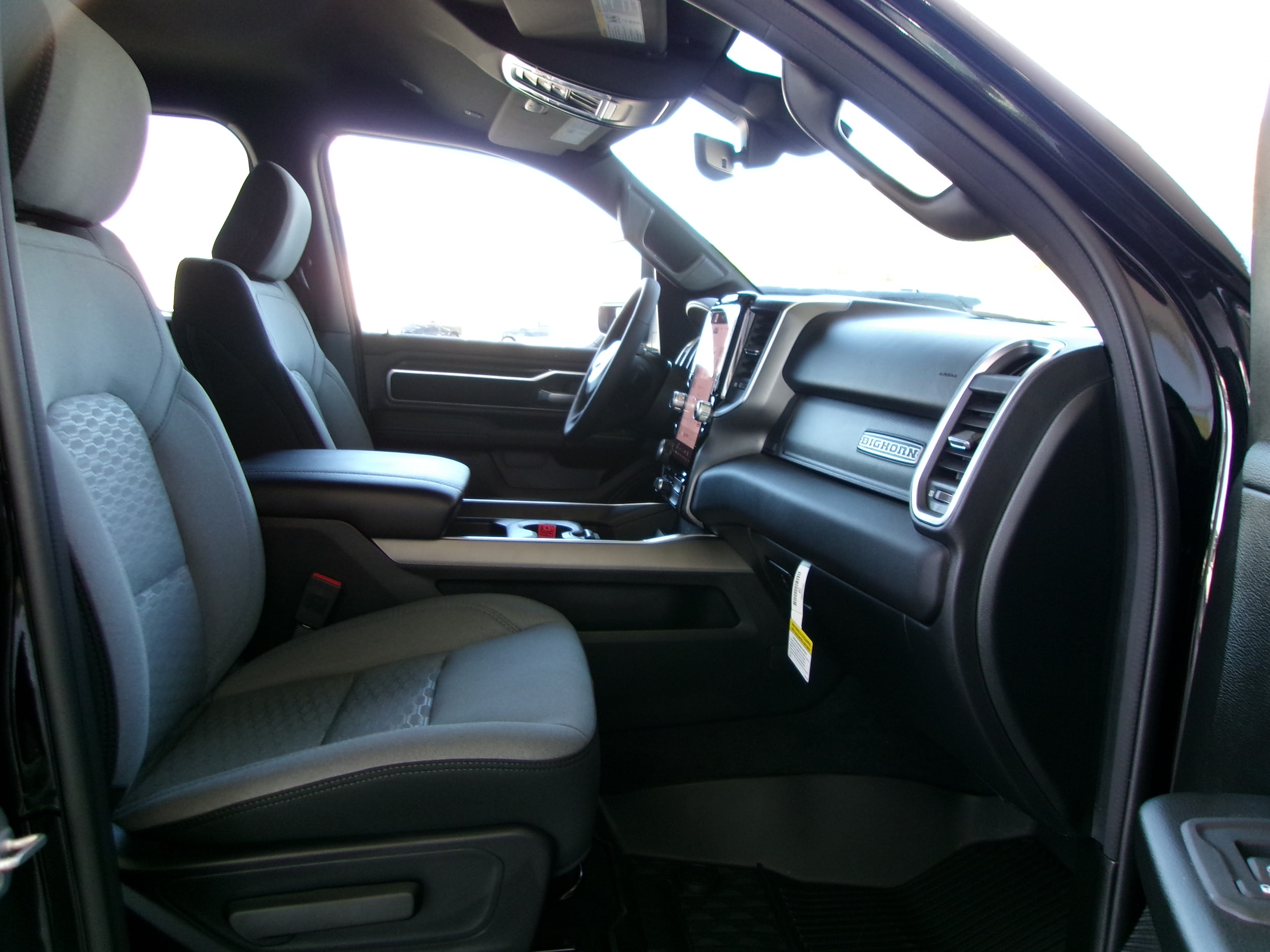 2025 RAM 1500 Big Horn/Lone Star - Photo 19