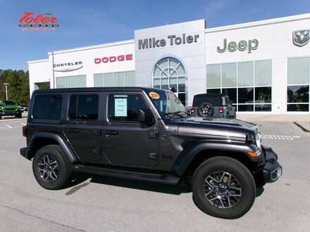 2026 Jeep Wrangler 4-DOOR SAHARA Sport Utility
