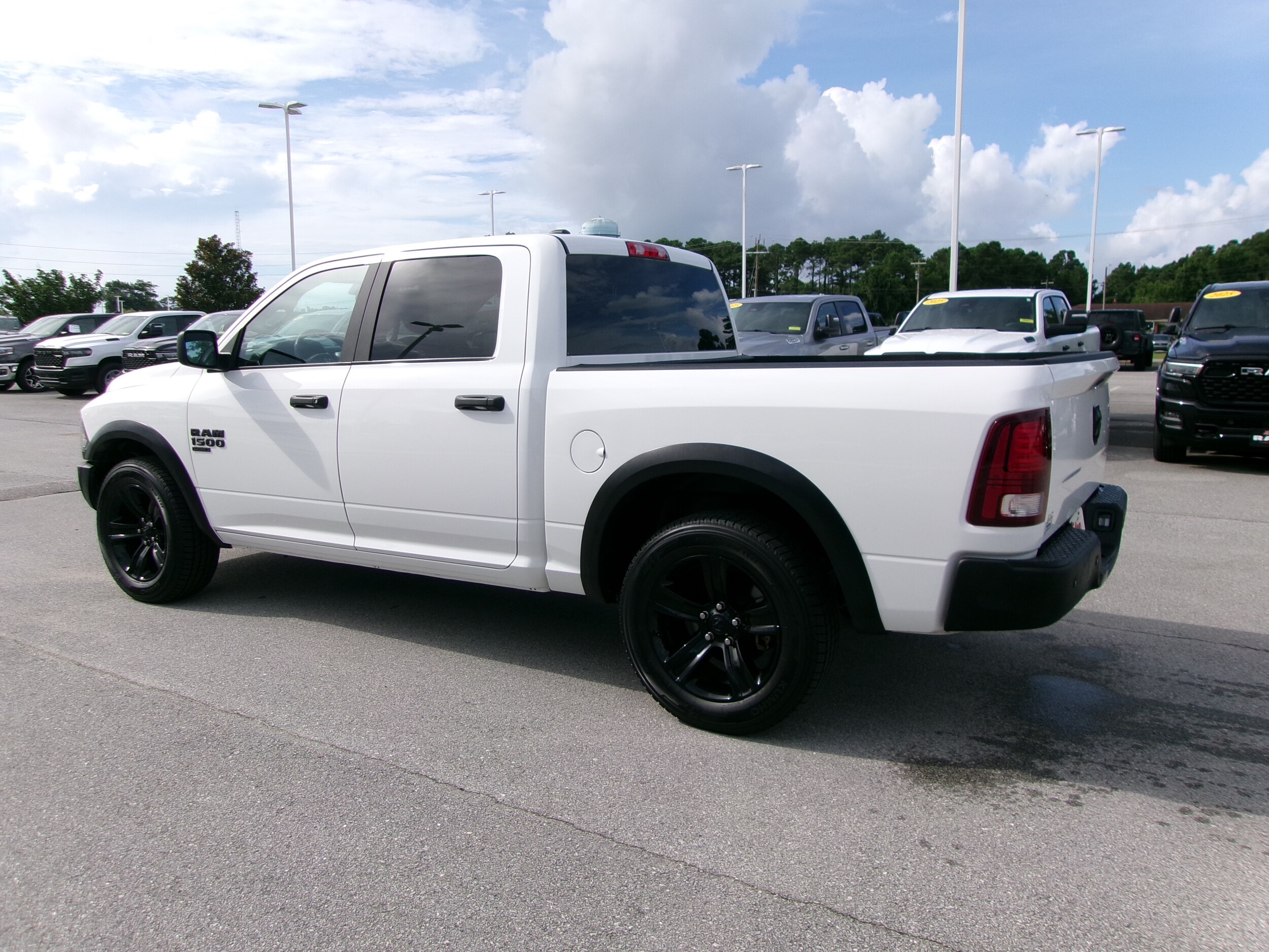 2024 Ram 1500 Classic Warlock photo 2