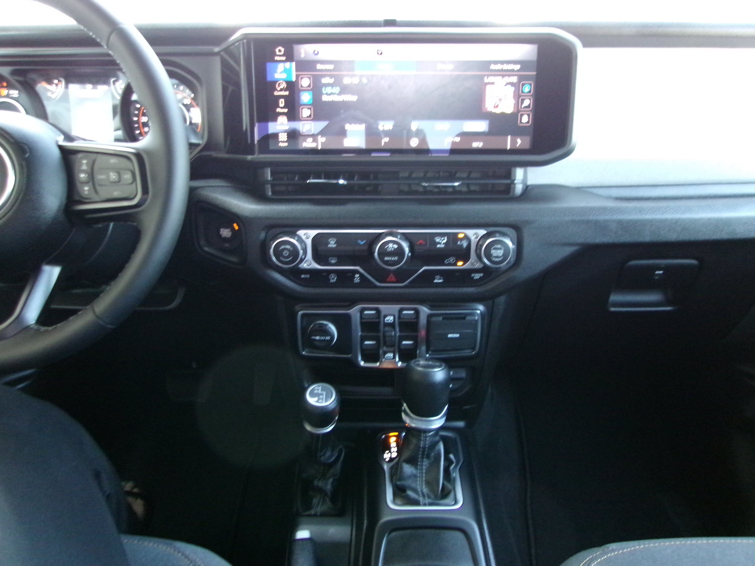 2025 Jeep Gladiator Sport S - Photo 14