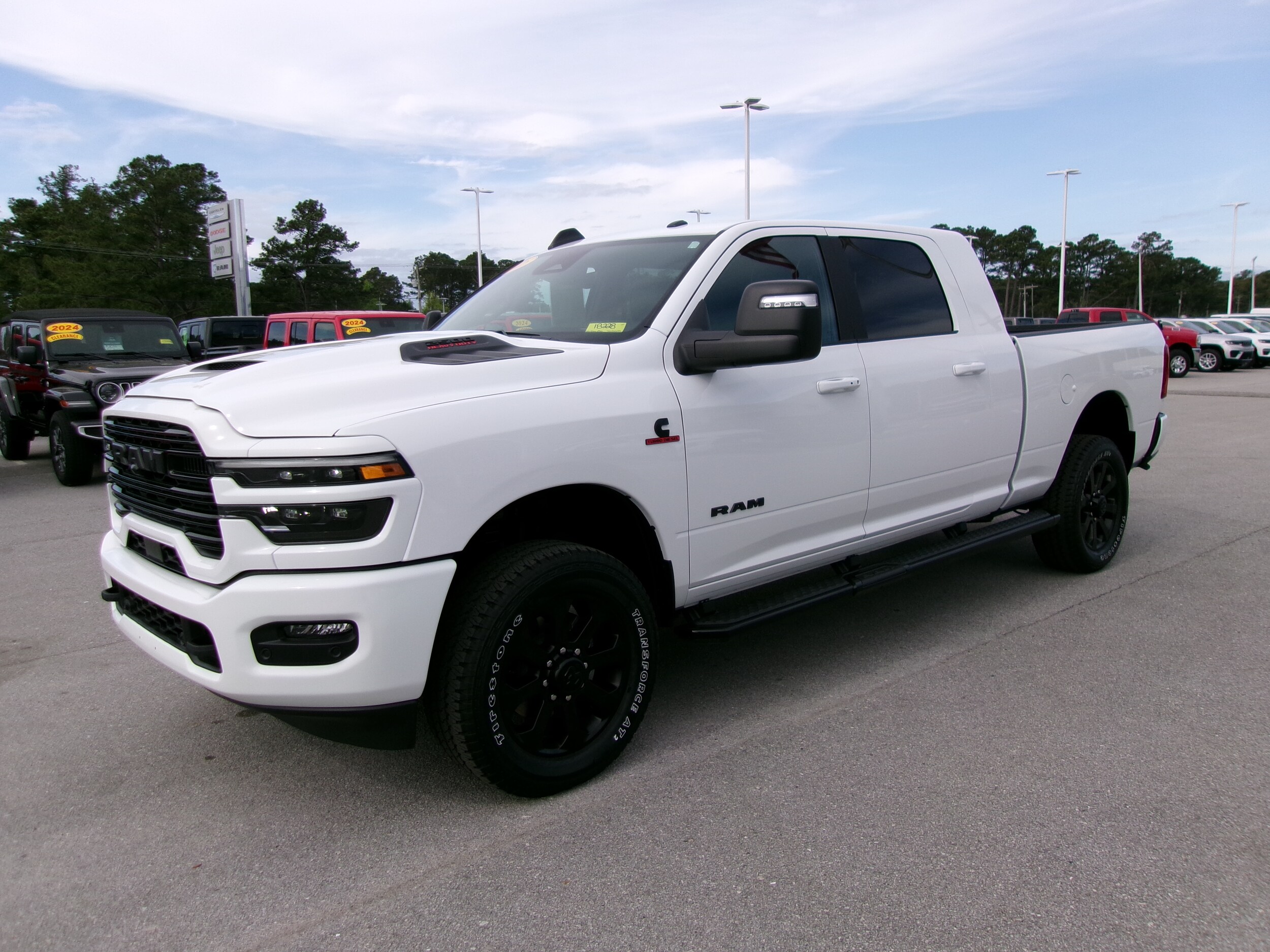 2025 Ram 2500 Laramie photo 2
