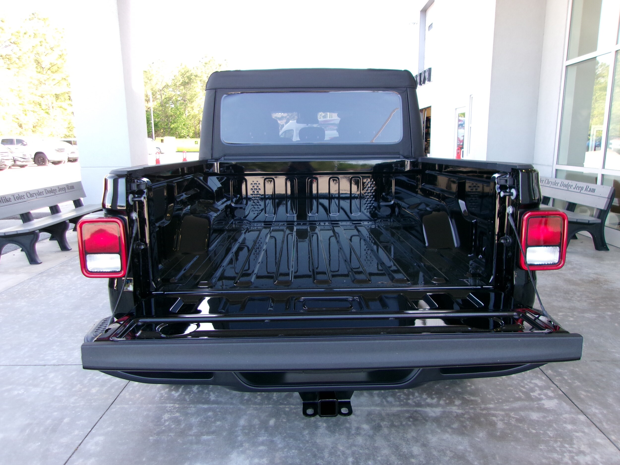 2025 Jeep Gladiator Sport S - Photo 18