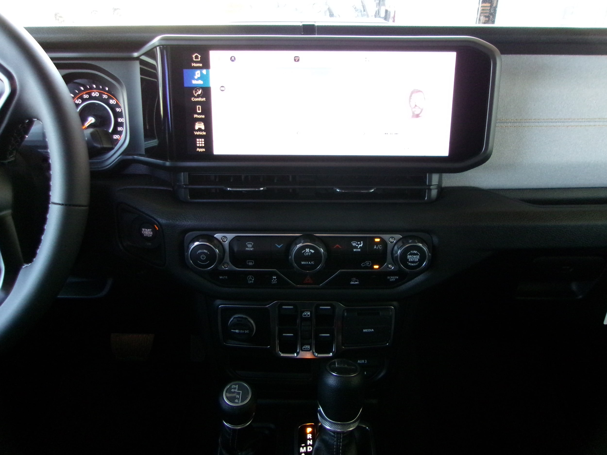 2025 Jeep Gladiator Sport S - Photo 13