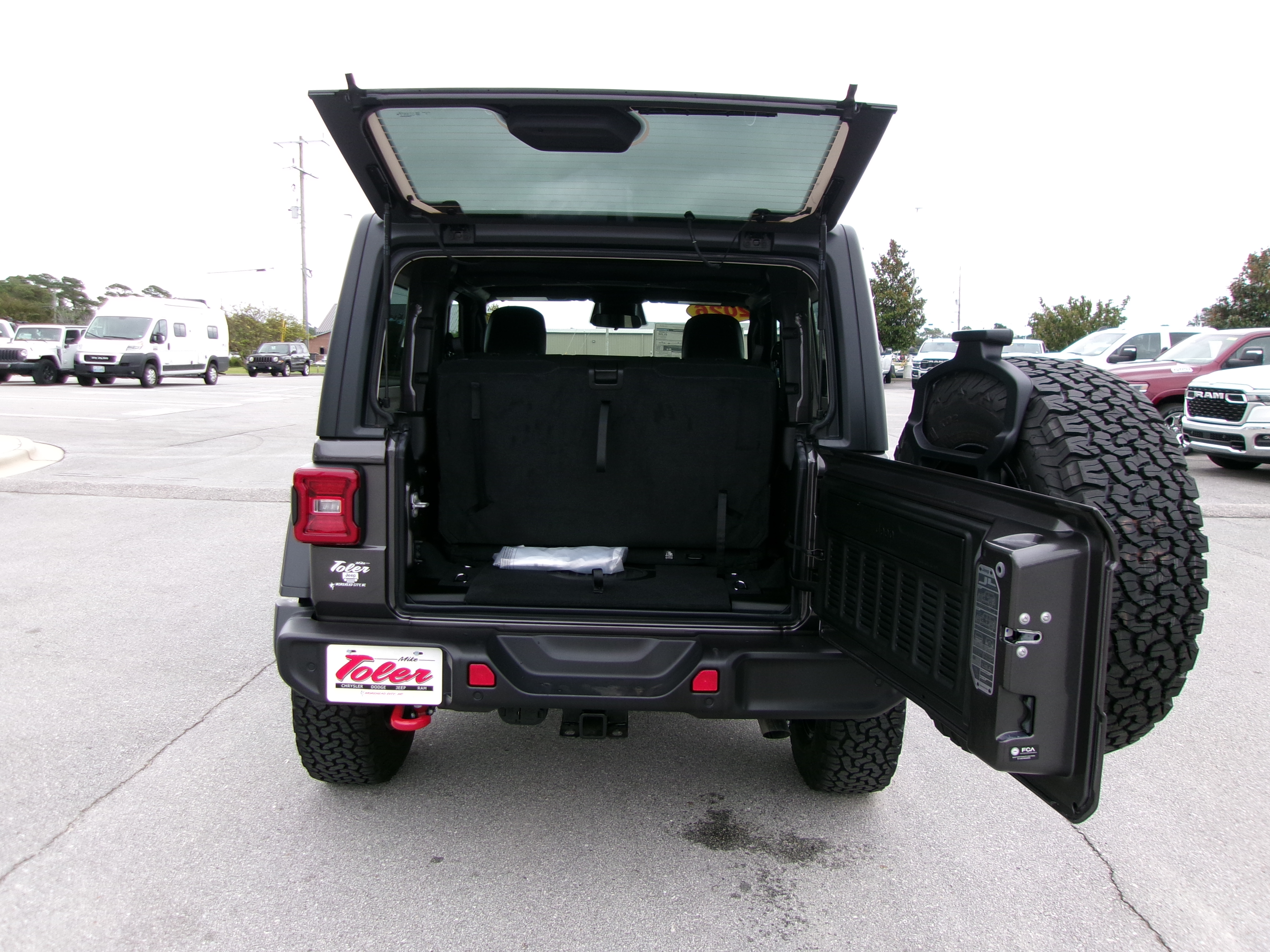 2026 Jeep Wrangler 2-Door Rubicon - Photo 20
