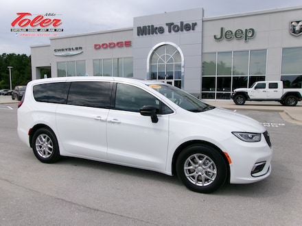 2026 Chrysler Pacifica SELECT Passenger Van