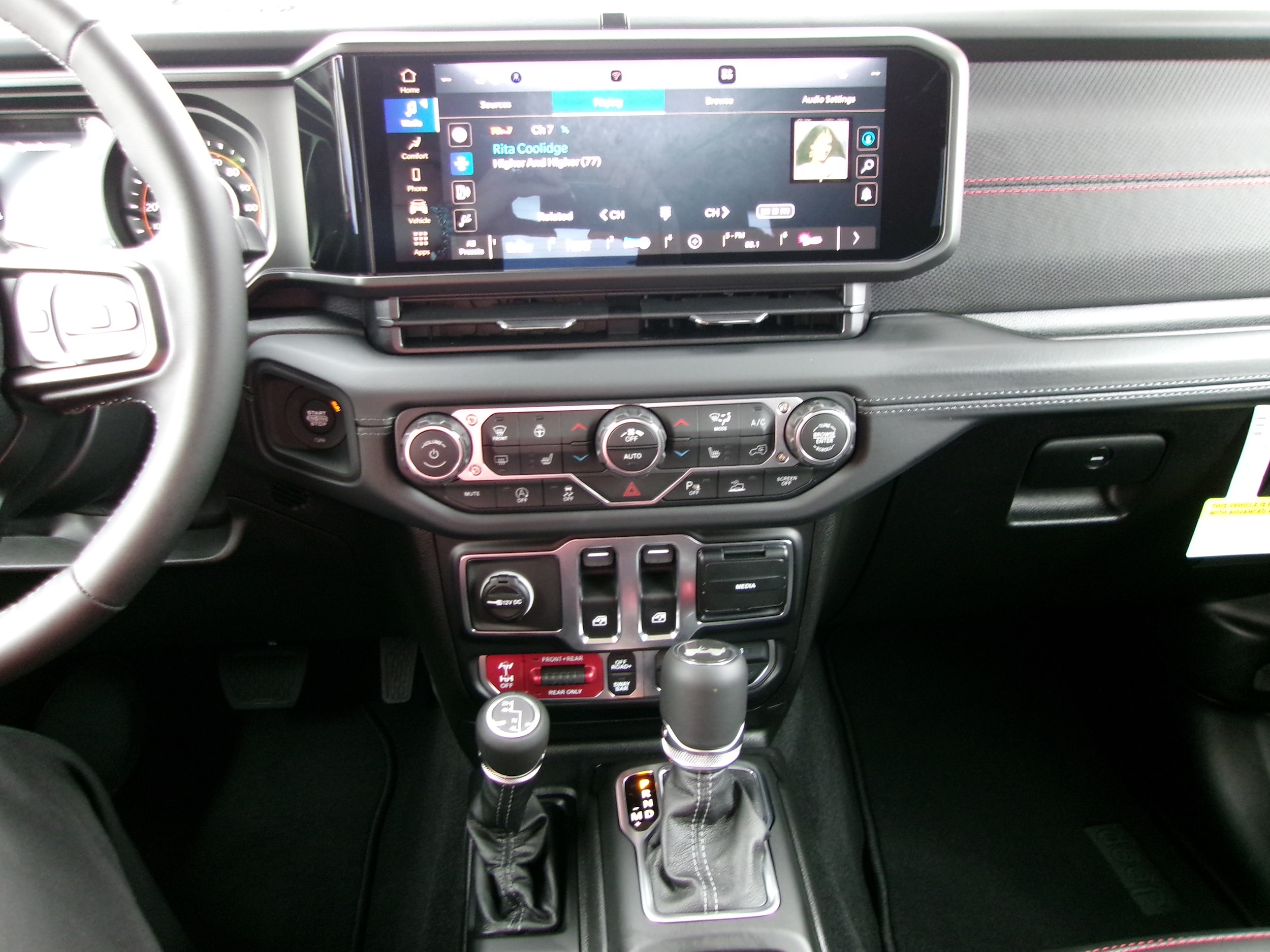 2026 Jeep Wrangler 2-Door Rubicon - Photo 14