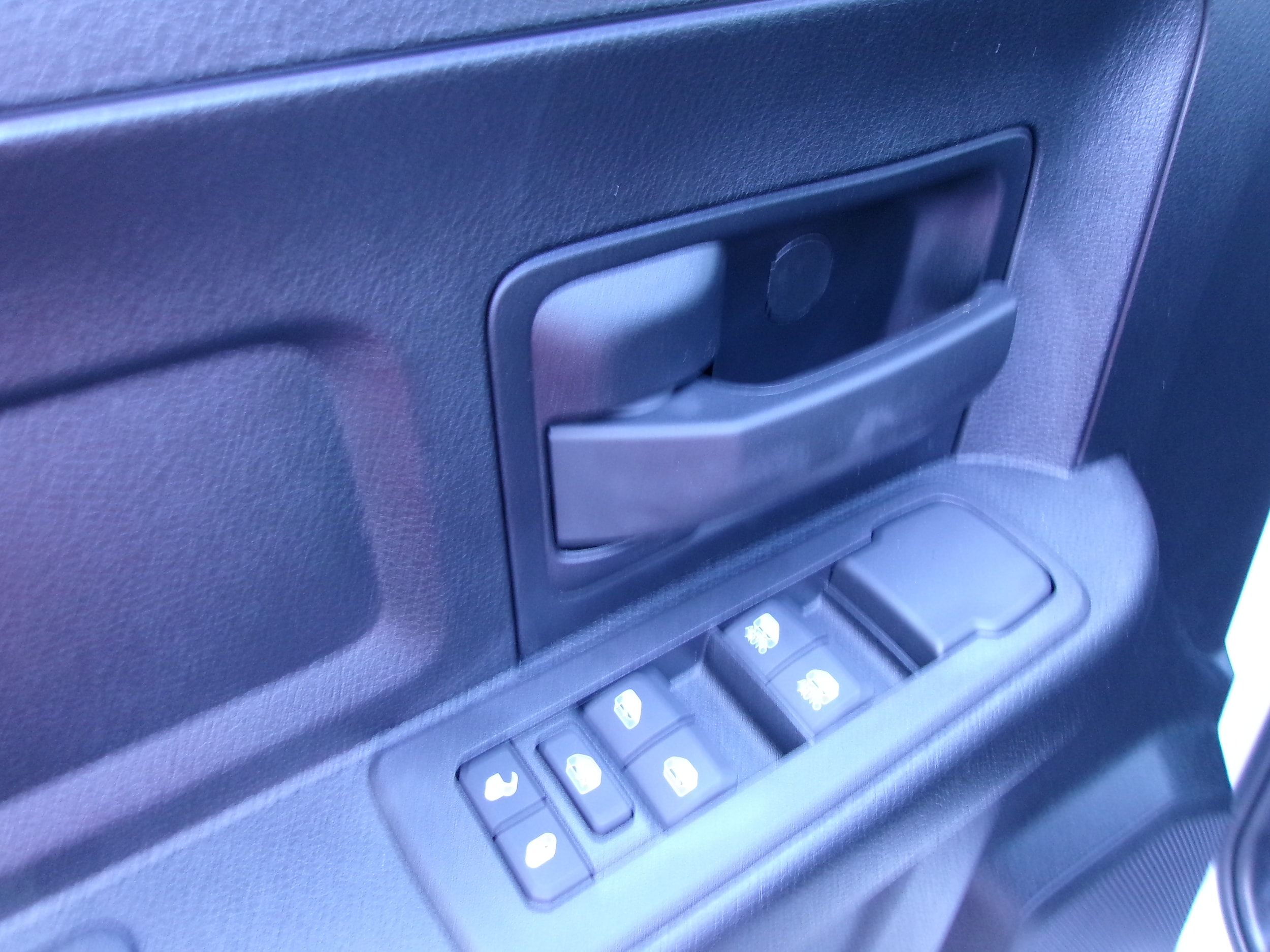2025 RAM 3500 Tradesman - Photo 12