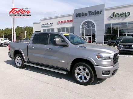 2025 Ram 1500 BIG HORN CREW CAB 4X4 5'7 BOX Pickup