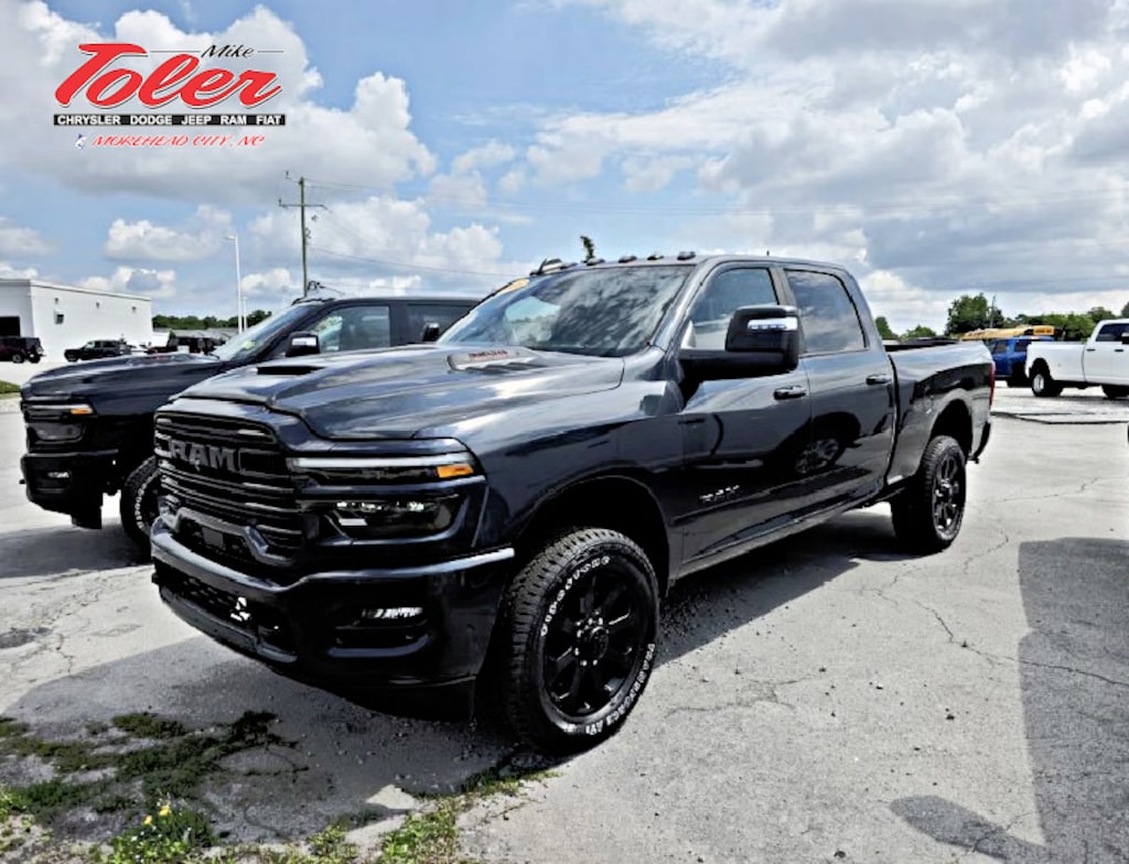 New 2026 Ram 2500 LARAMIE CREW CAB 4X4 6'4 BOX Pickup