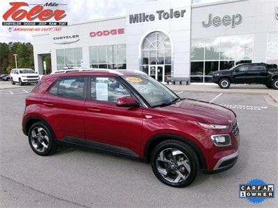 2024 Hyundai Venue SEL's photo