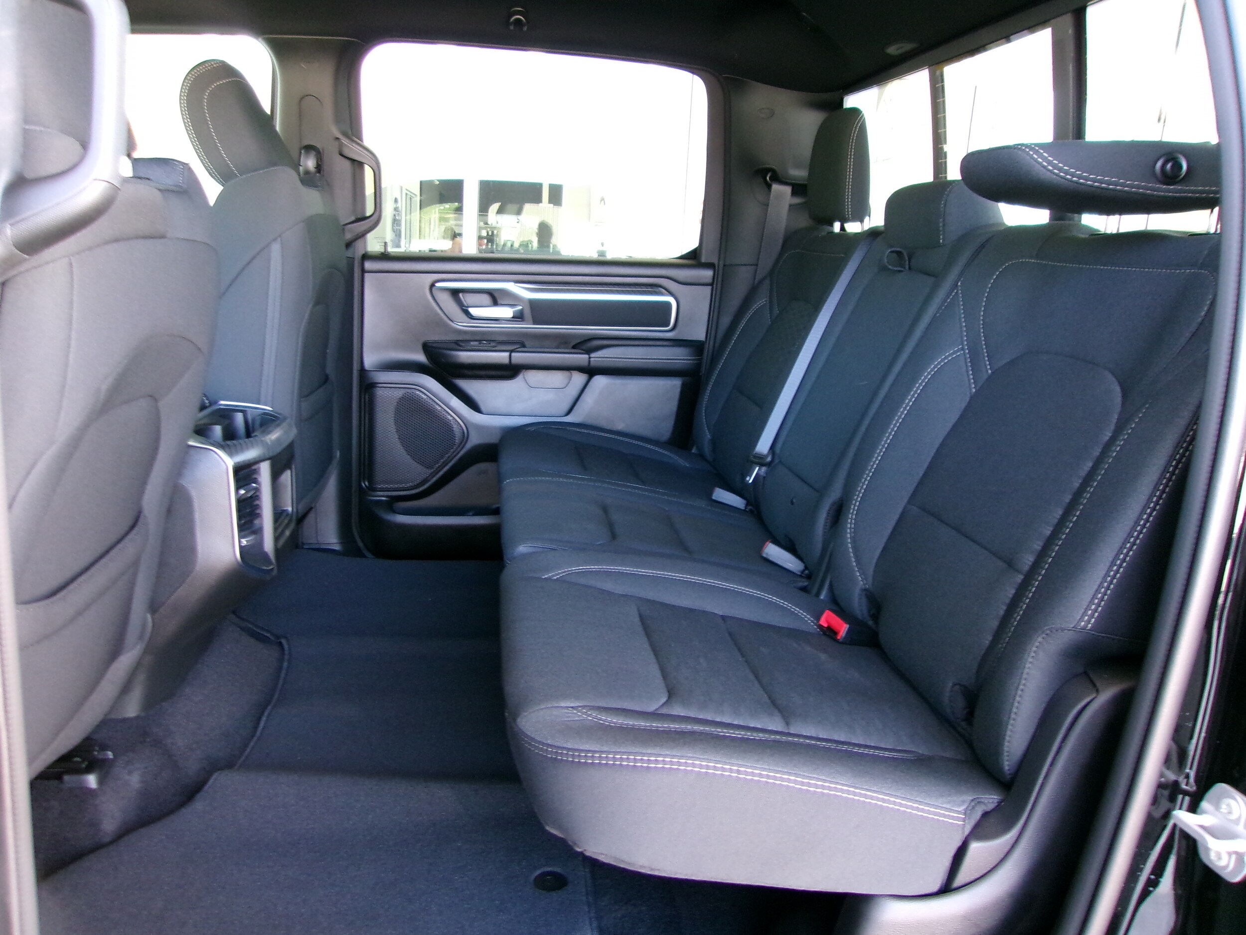 2025 RAM 1500 Big Horn/Lone Star - Photo 17