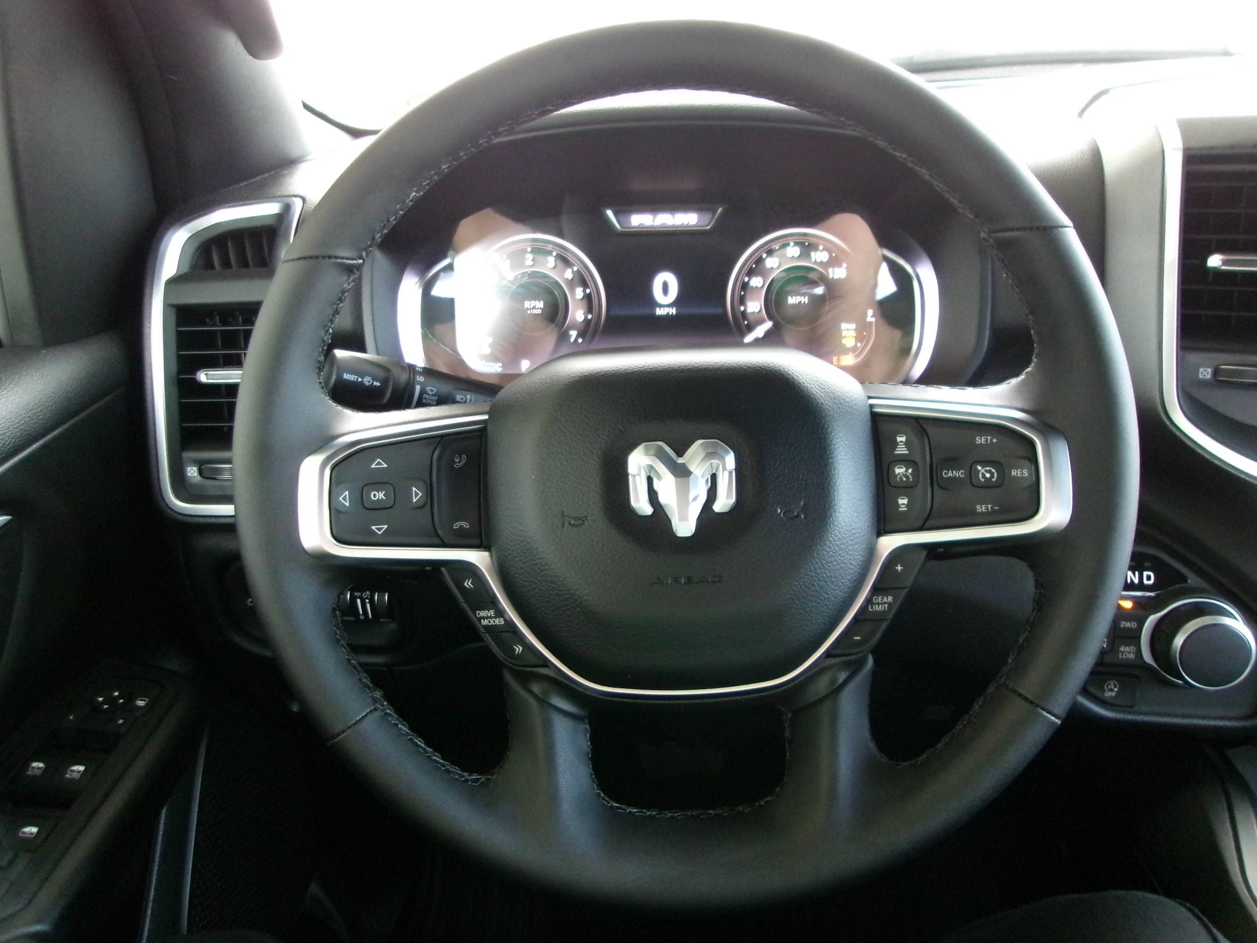 2025 RAM 1500 Big Horn/Lone Star - Photo 9