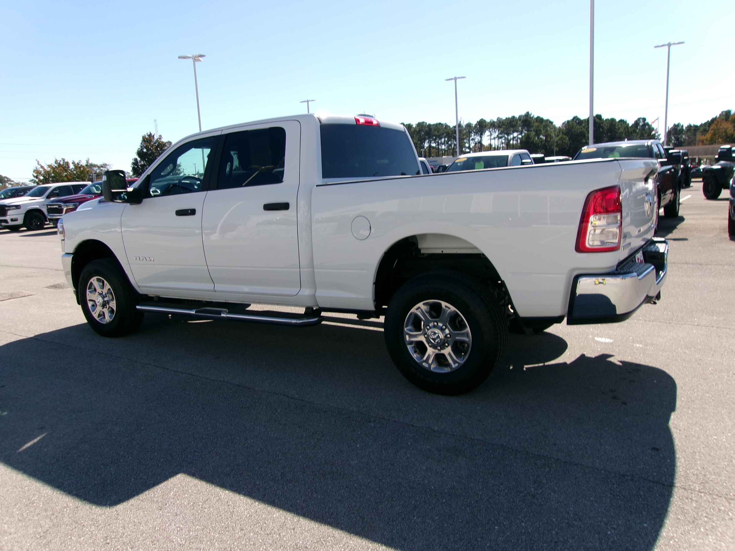 2024 Ram 2500 Big Horn photo 2