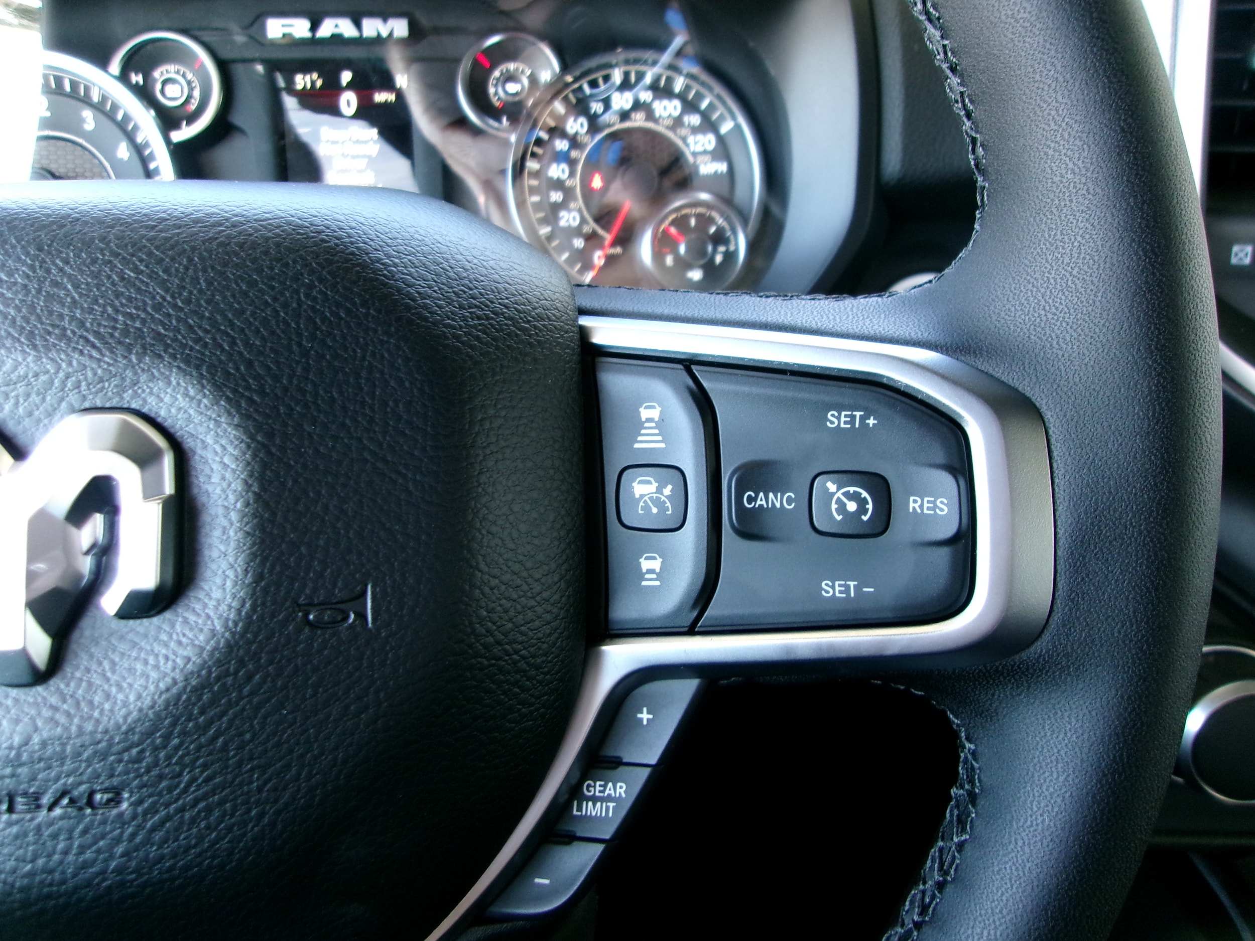2025 RAM 1500 Big Horn/Lone Star - Photo 11