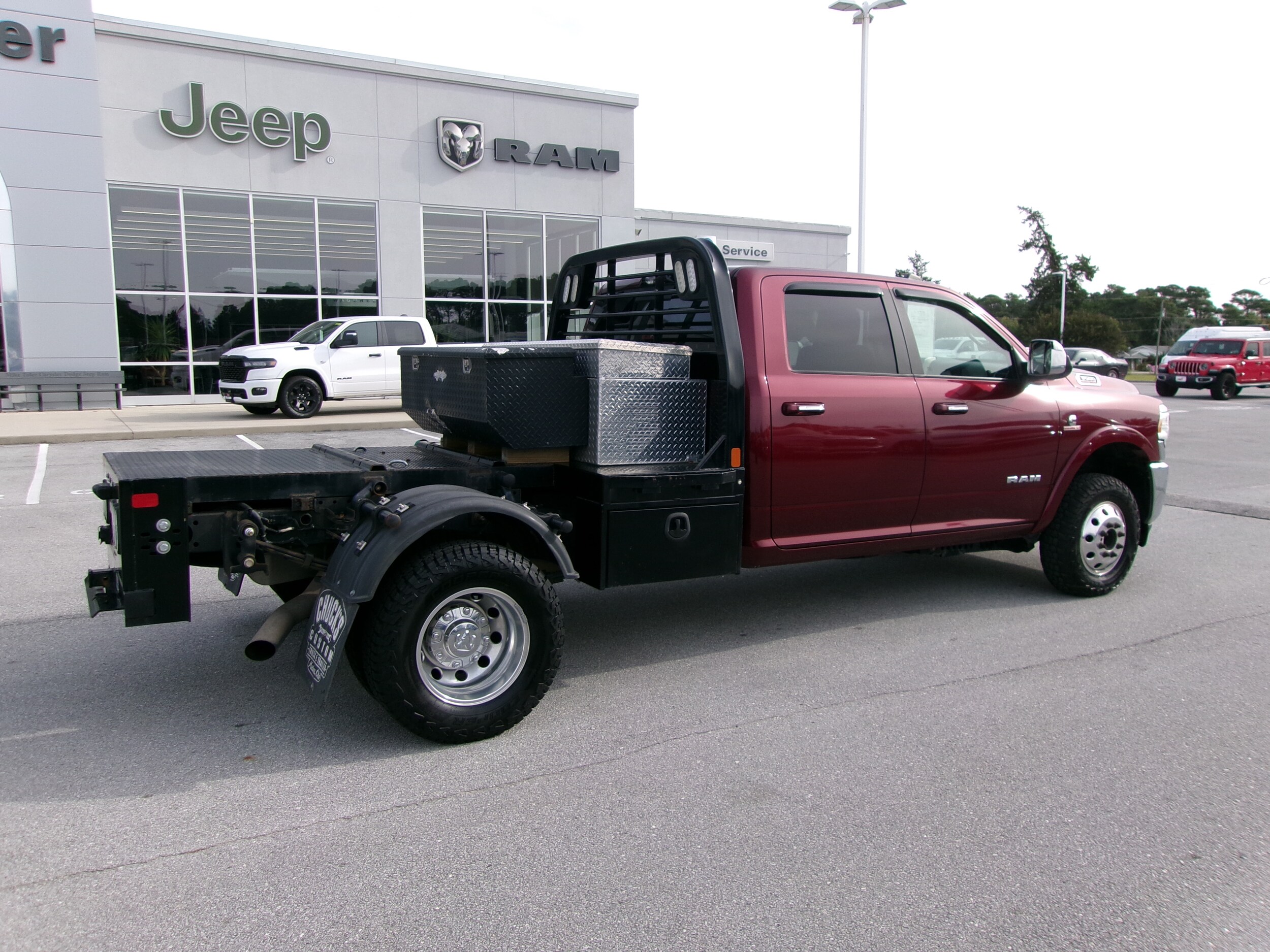 2022 Ram 3500 Laramie photo 2