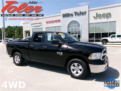 2024 Ram 1500 Classic SLT Truck