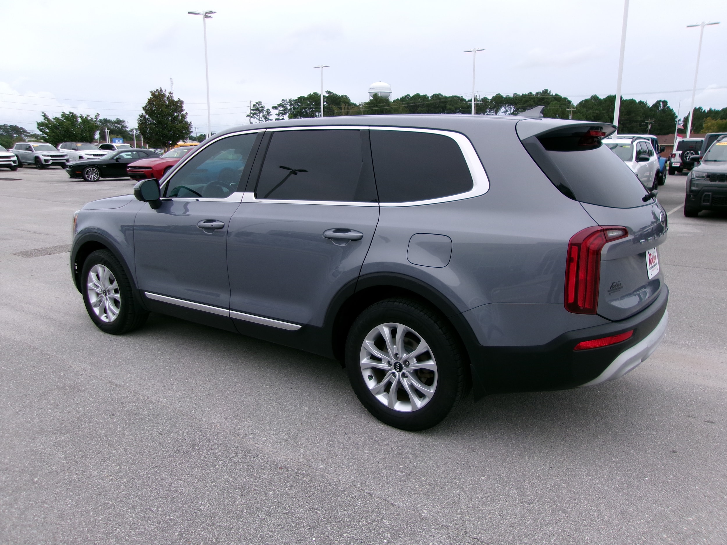 Used 2020 Kia Telluride LX with VIN 5XYP24HC5LG073619 for sale in Morehead City, NC