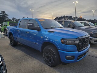 2026 Ram 1500 BIG HORN CREW CAB 4X4 5'7 BOX Pickup