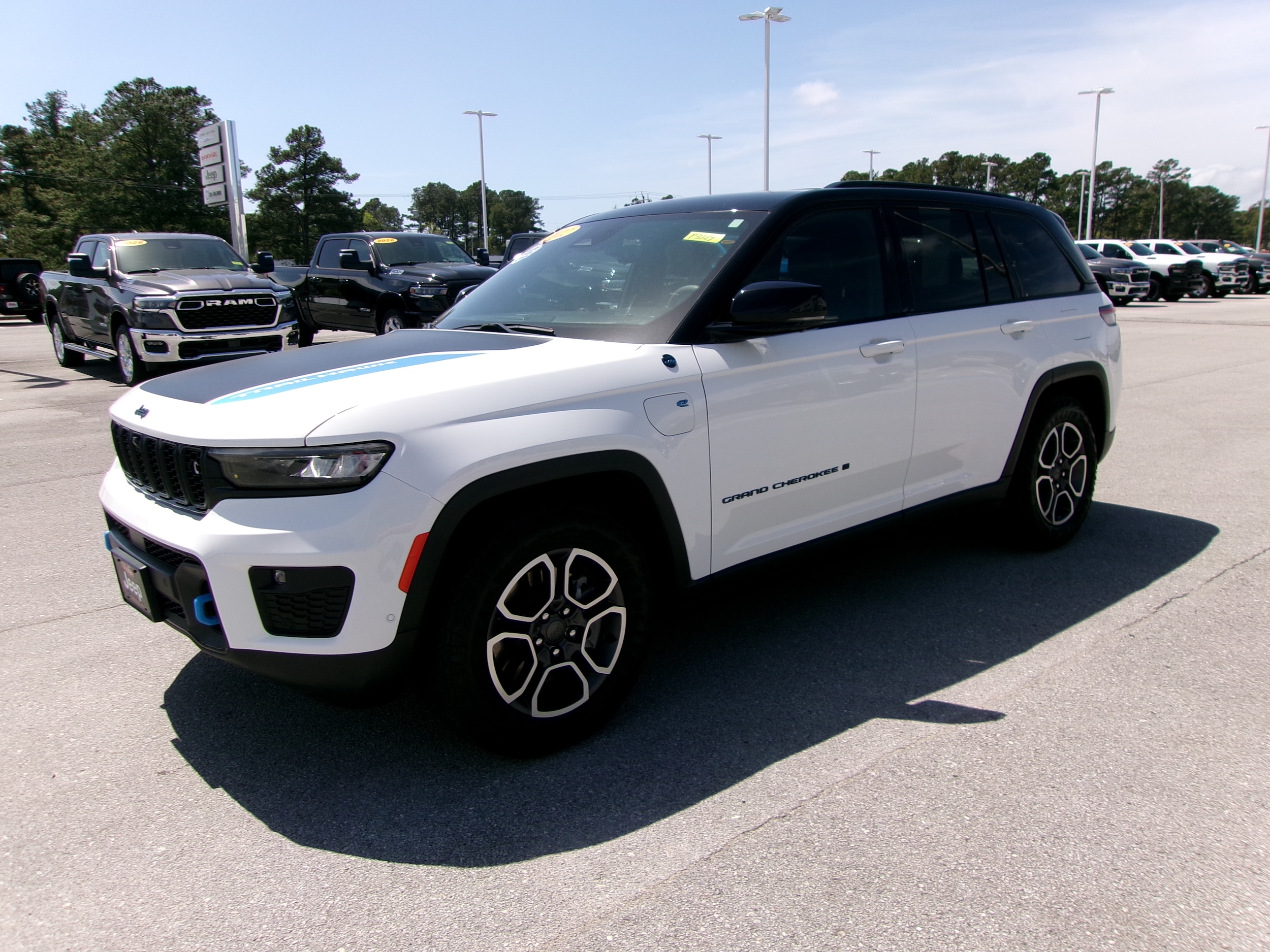 Used 2022 Jeep Grand Cherokee Trailhawk 4xe with VIN 1C4RJYC61N8747120 for sale in Morehead City, NC