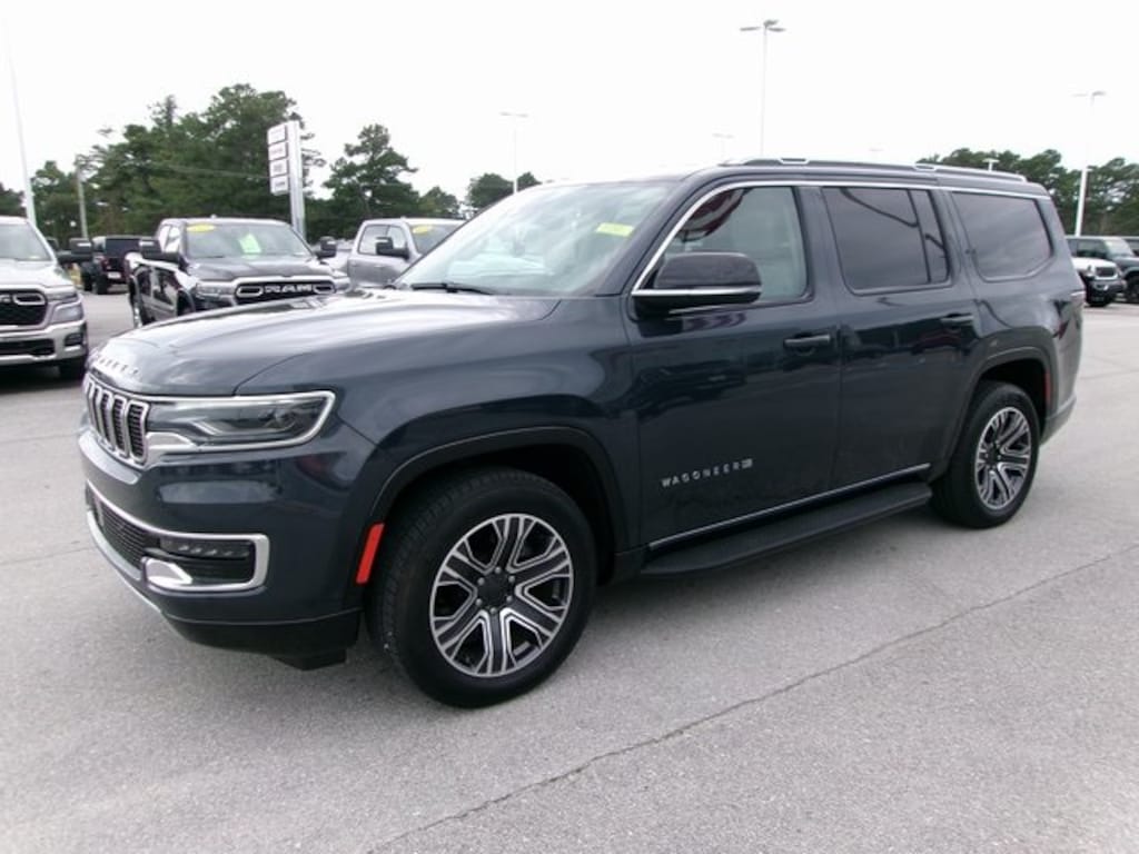 Used 2024 Jeep Wagoneer Series II SUV