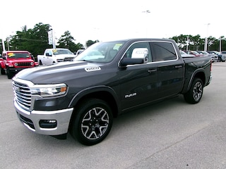2026 Ram 1500 LARAMIE CREW CAB 4X4 5'7 BOX Pickup