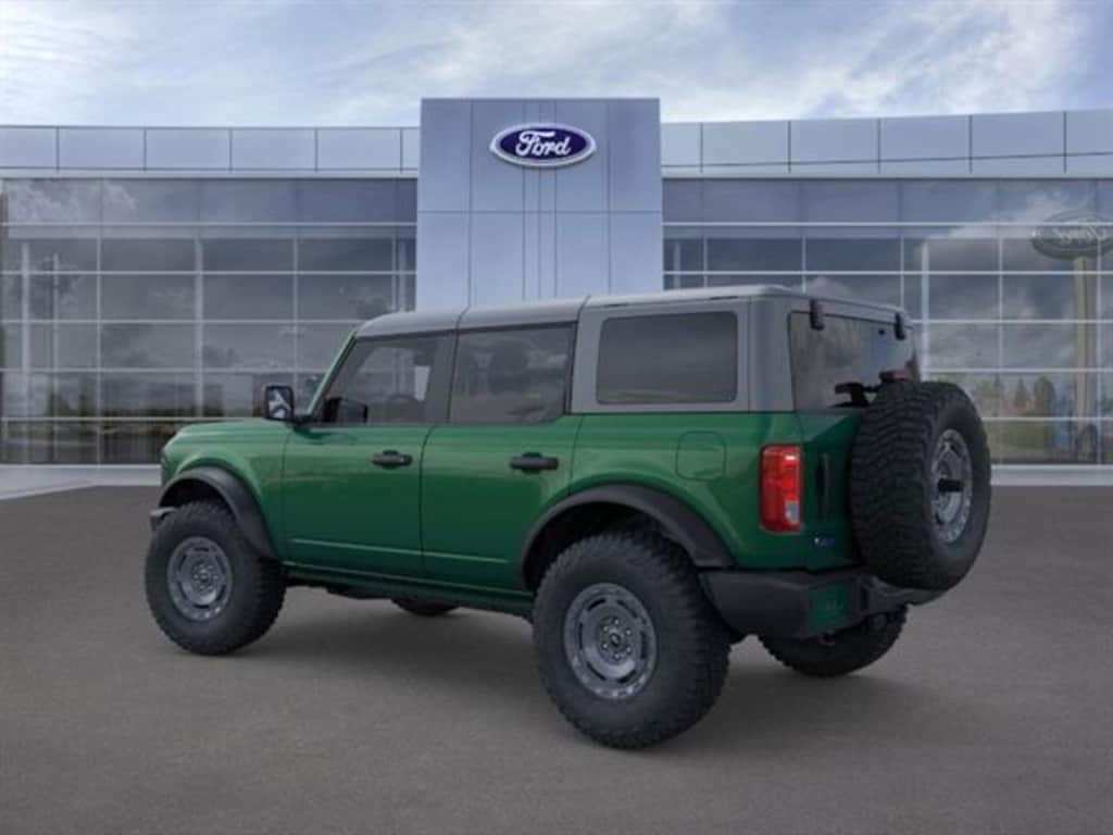 New 2025 Ford Bronco Base 4 Door 4x4