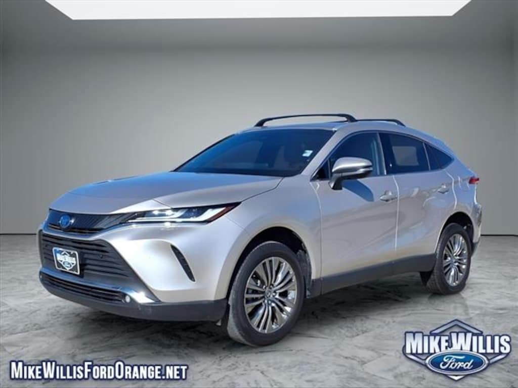 Used 2023 Toyota Venza XLE