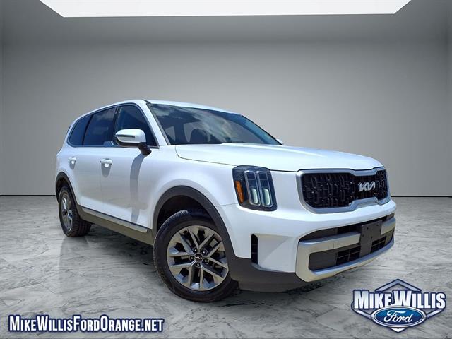 2023 Kia Telluride LX