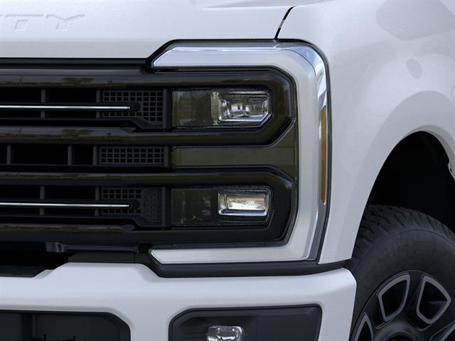 2026 Ford F-250 Super Duty Platinum - Photo 18
