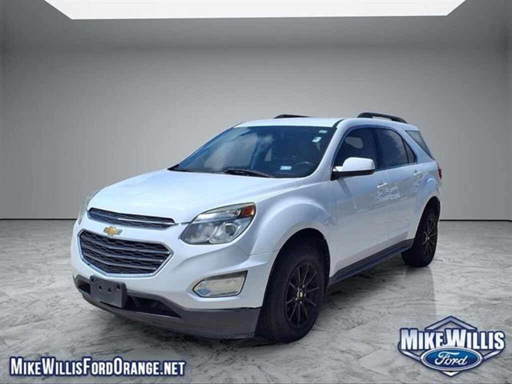 Used 2017 Chevrolet Equinox LT