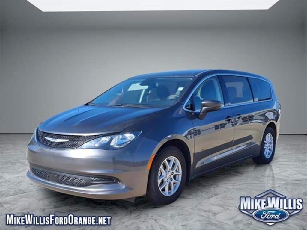 Used 2023 Chrysler Voyager LX