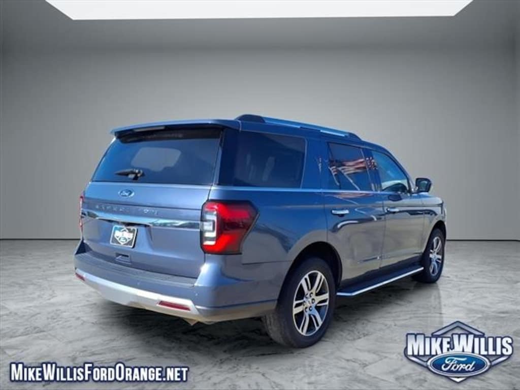 Used 2023 Ford Expedition Limited