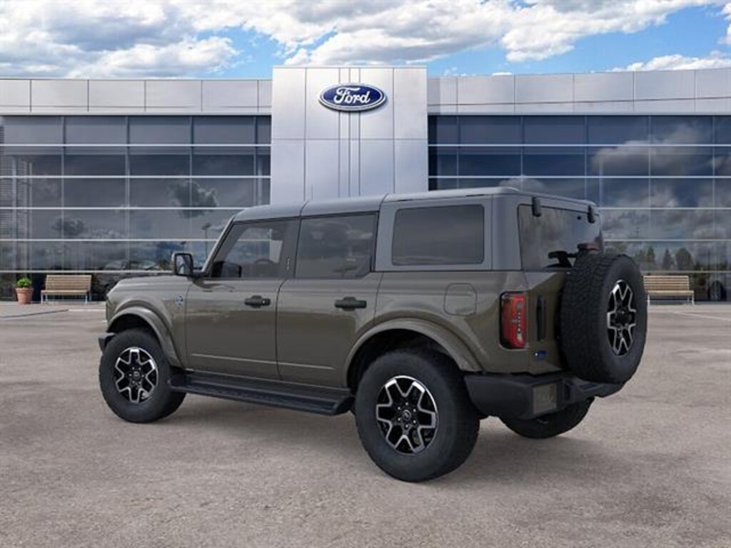 New 2026 Ford Bronco Outer Banks