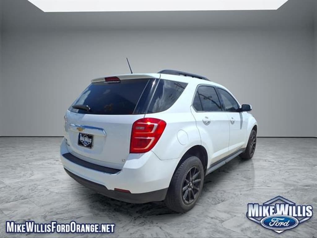 Used 2017 Chevrolet Equinox LT